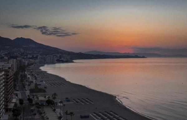 Готель Apartamento Con Vista Al Mar Фуенхірола Екстер'єр фото
